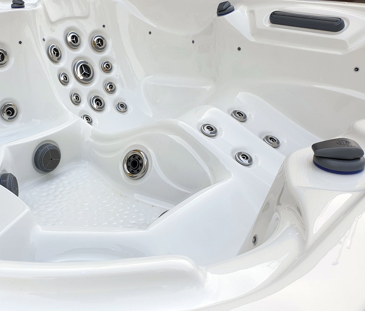 Гидромассажный Спа-Бассейн JNJ SPAS Atlantis Special Spa-366 Гидромассажный Спа-Бассейн JNJ SPAS Atlantis Special Spa-366